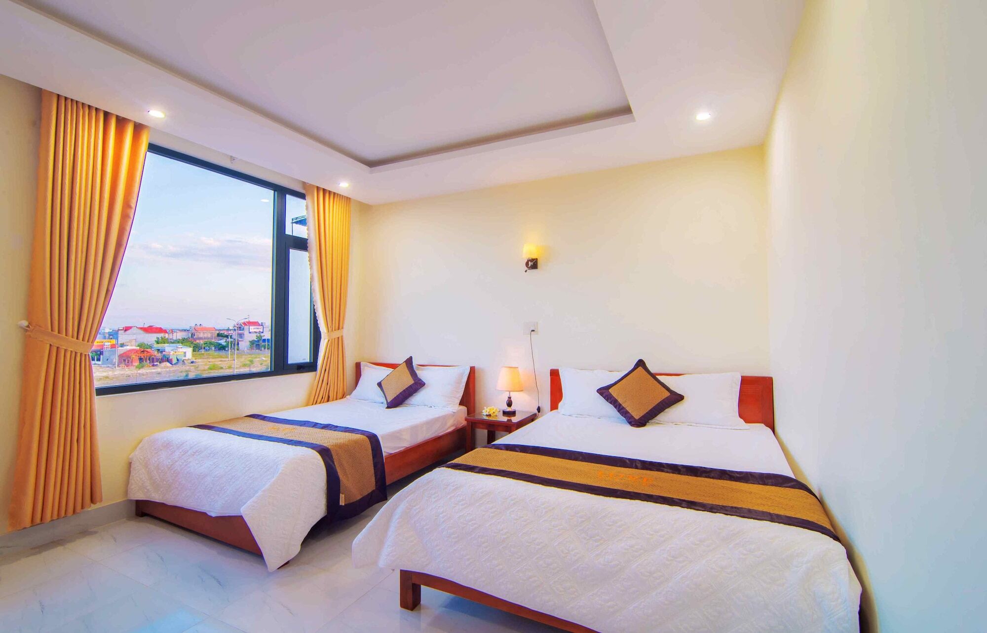 Luxe Hotel Ngu Hanh Son Buitenkant foto