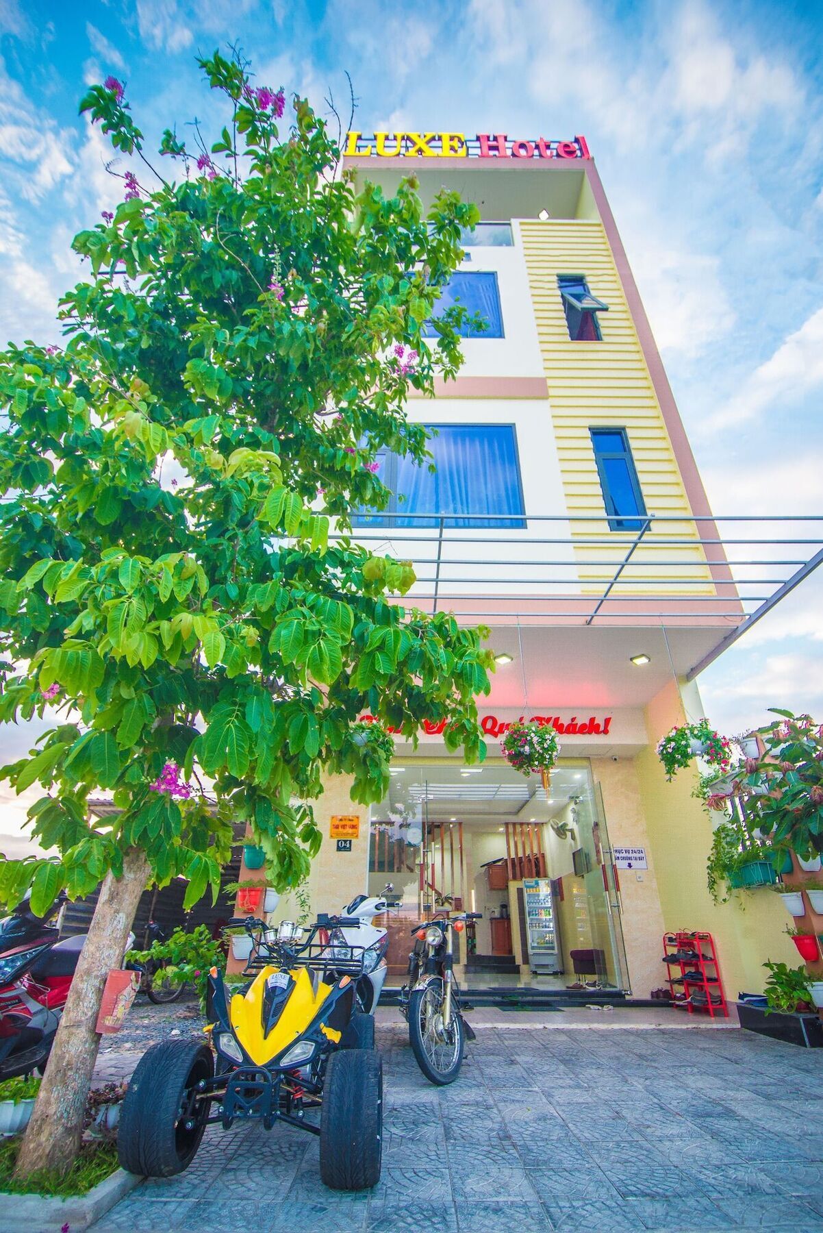 Luxe Hotel Ngu Hanh Son Buitenkant foto